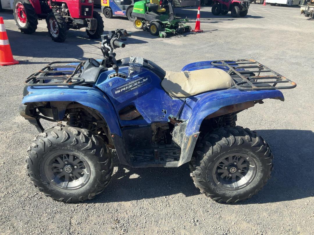 Photo '6' of Yamaha 700 Grizzly 4WD Photo '6' of Yamaha 700 Grizzly 4WD