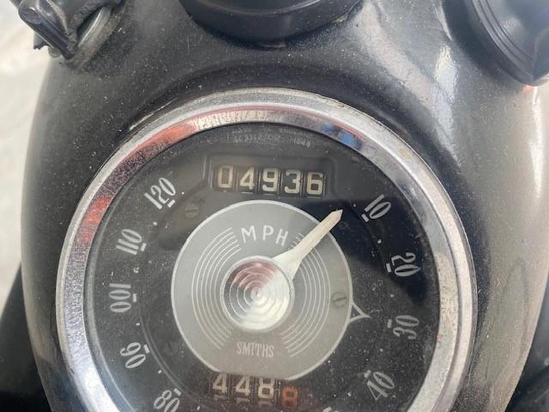 Photo '10' of Triumph Trophy T100C