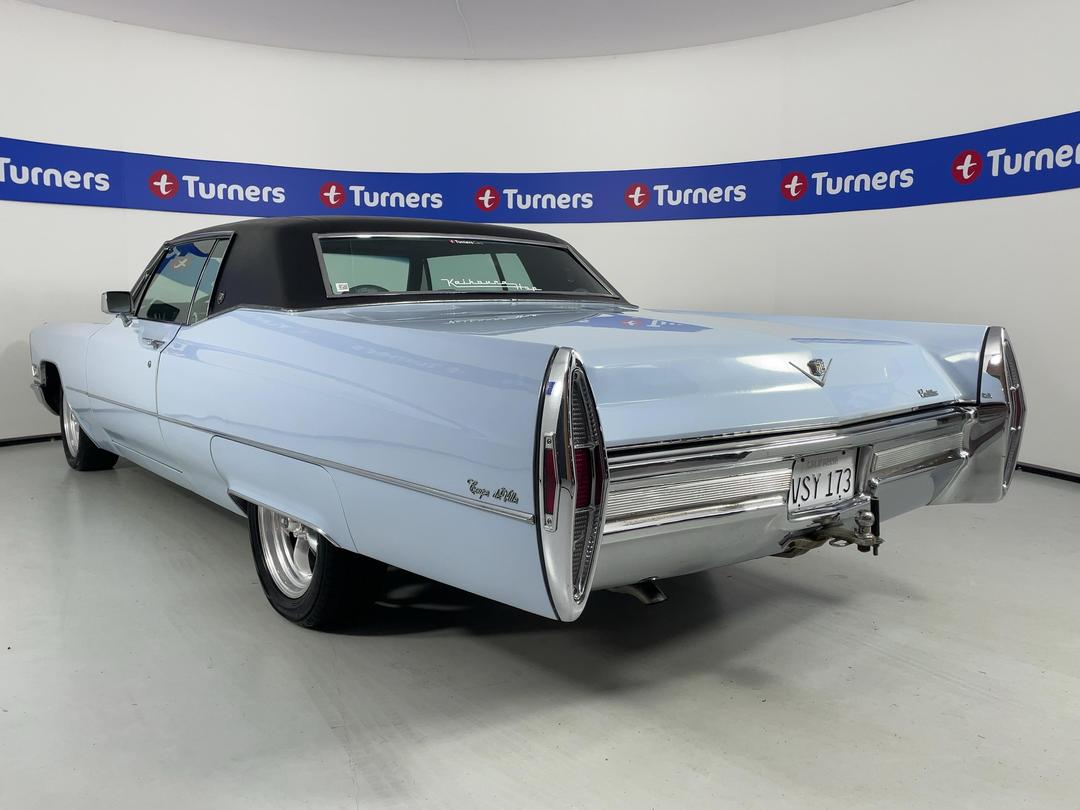 Photo '5' of Cadillac Coupe