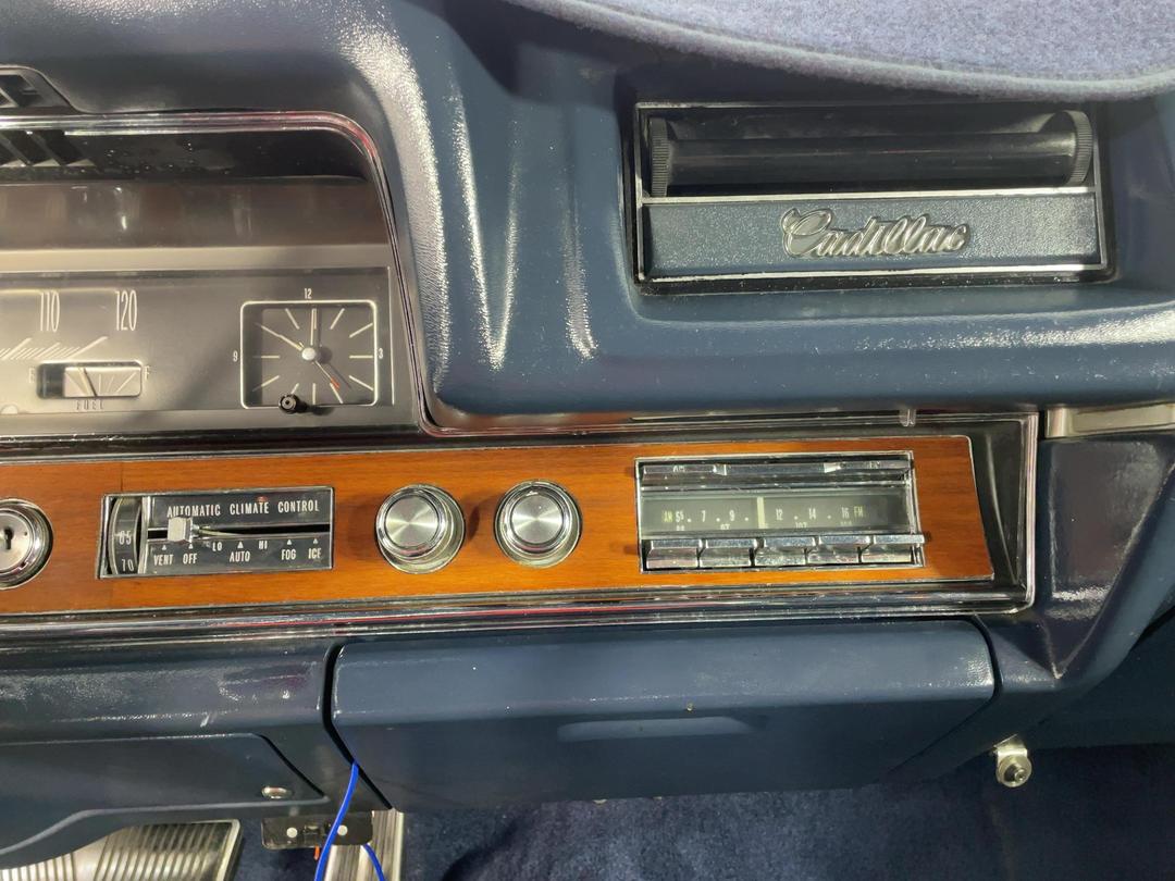 Photo '18' of Cadillac Coupe