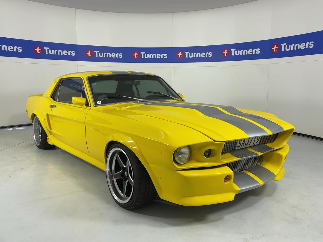 Photo '1' of Ford Mustang