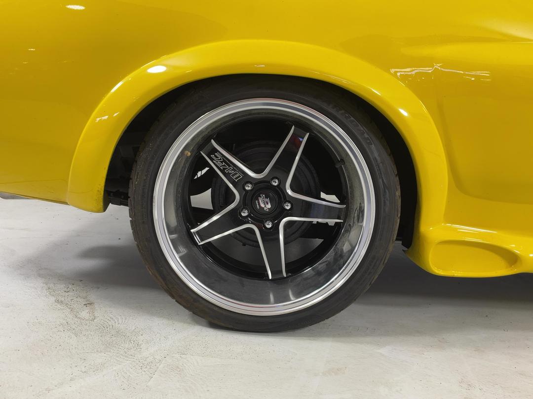 Photo '12' of Ford Mustang
