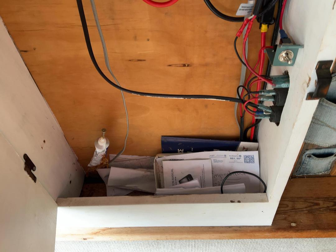 Photo '39' of Ford D300 Motorhome