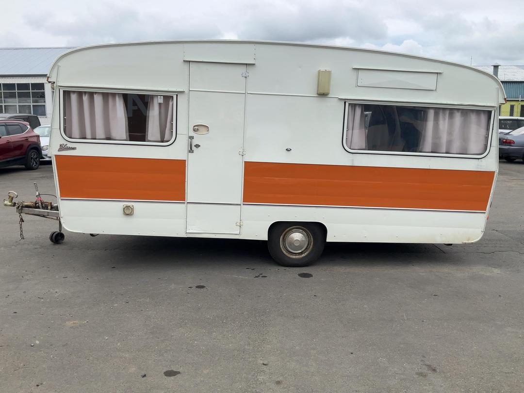 Photo '6' of Classic 4 Berth Caravan - Single