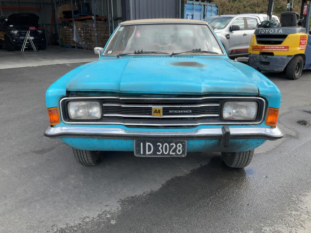 Photo '2' of Ford Cortina 2000