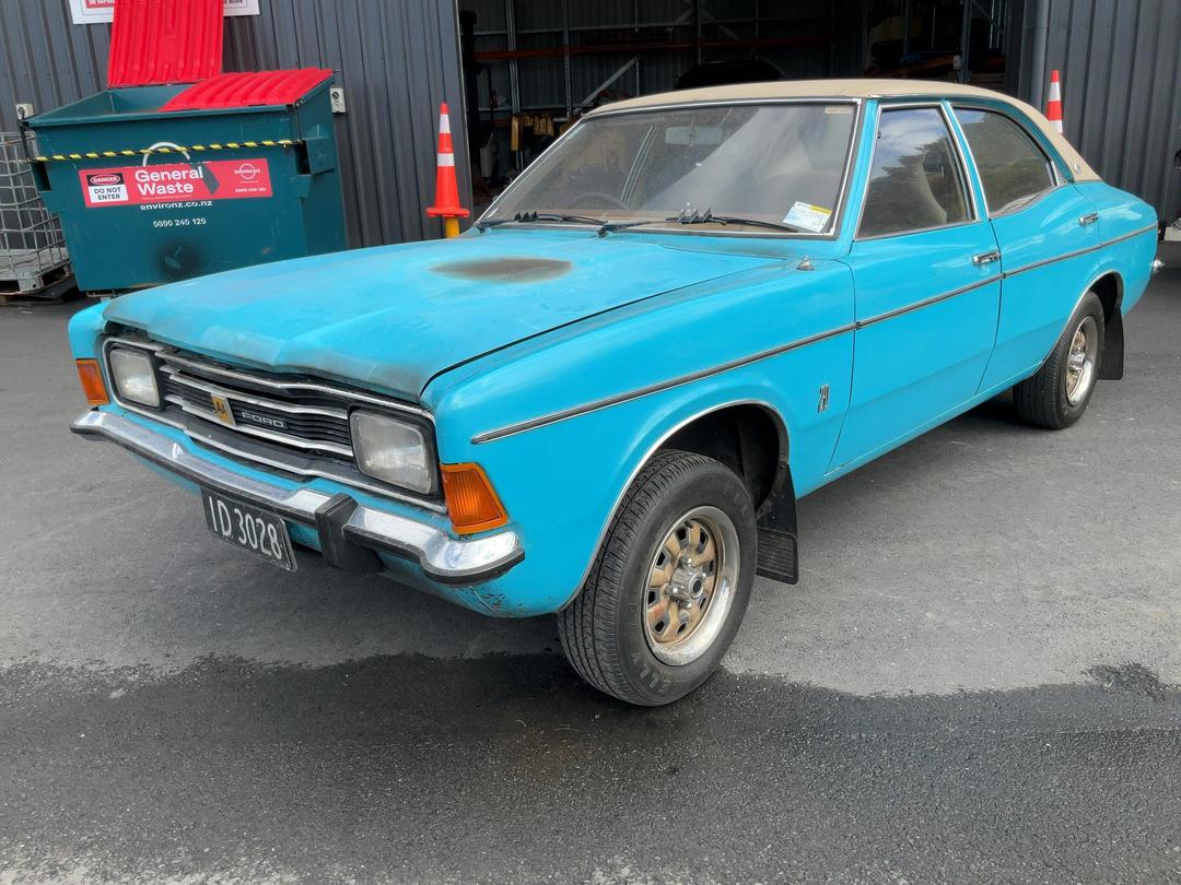 Photo '3' of Ford Cortina 2000