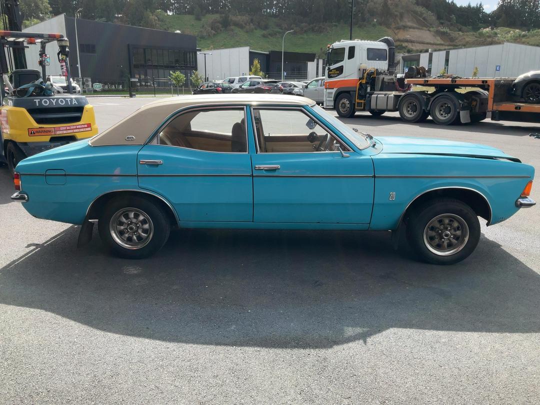 Photo '8' of Ford Cortina 2000