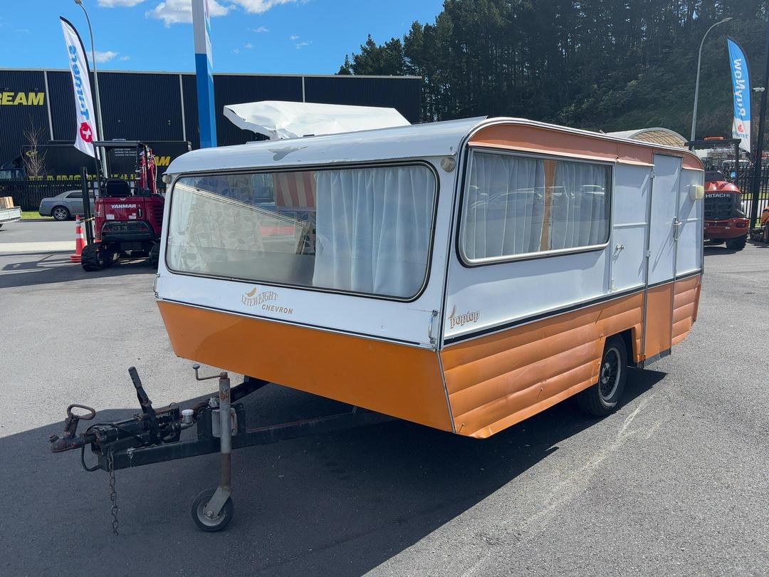 Photo '7' of Chevron Poptop Caravan - Single Photo '7' of Chevron Poptop Caravan - Single