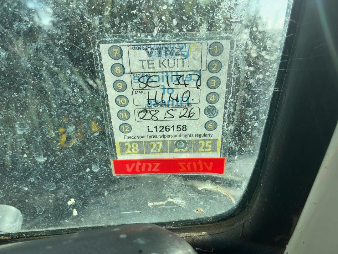 Photo '48' of HINO FN 286A Transporter