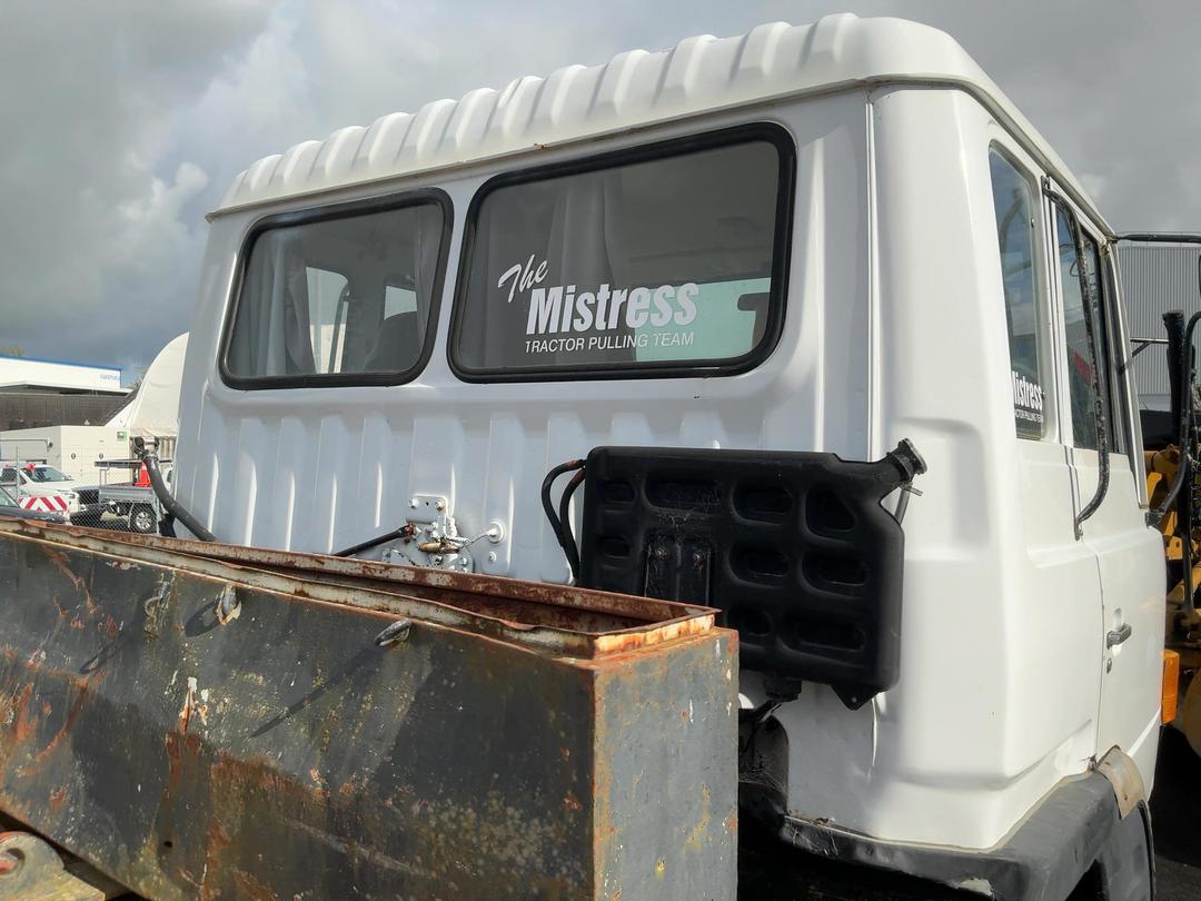 Photo '29' of HINO FN 286A Transporter