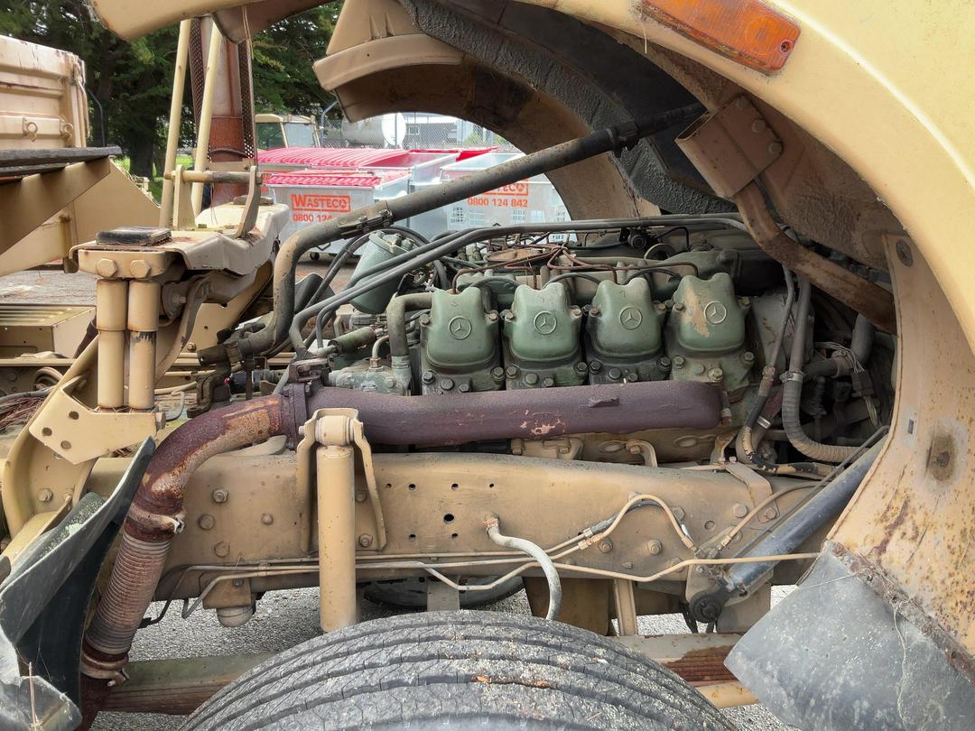 Photo '22' of Mercedes-Benz 2228 Flat Deck