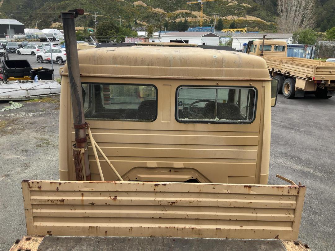 Photo '26' of Mercedes-Benz 2228 Flat Deck