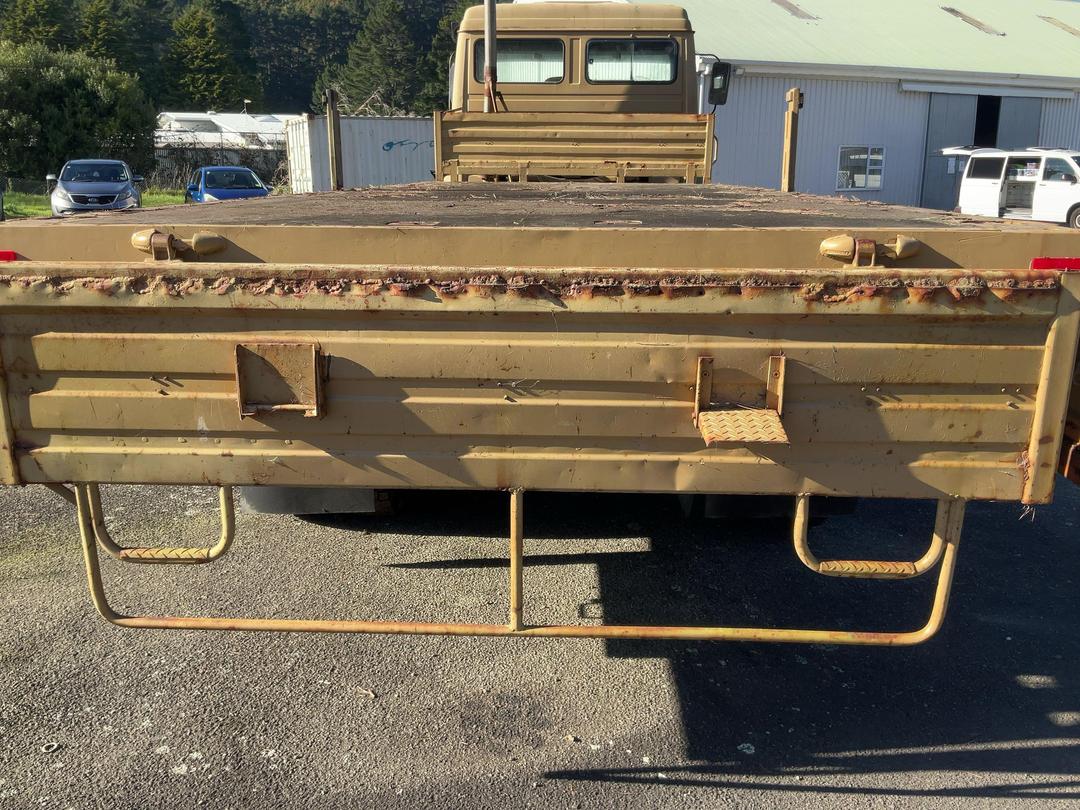 Photo '30' of Mercedes-Benz 2228 Flat Deck