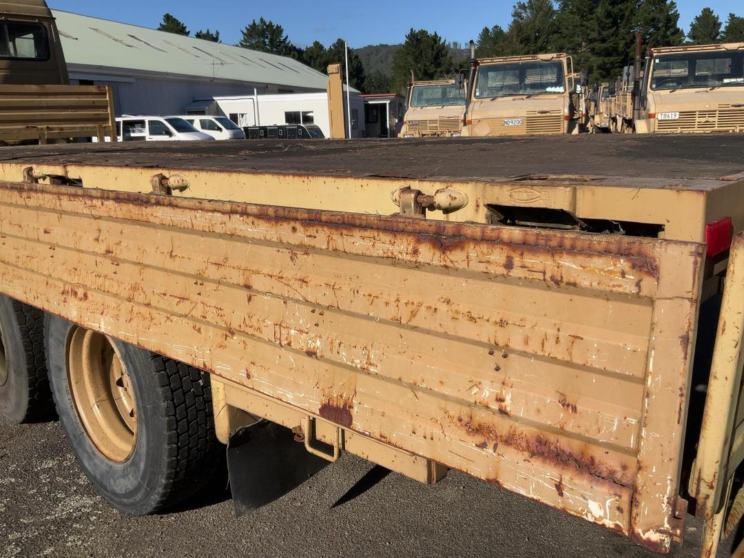 Photo '31' of Mercedes-Benz 2228 Flat Deck