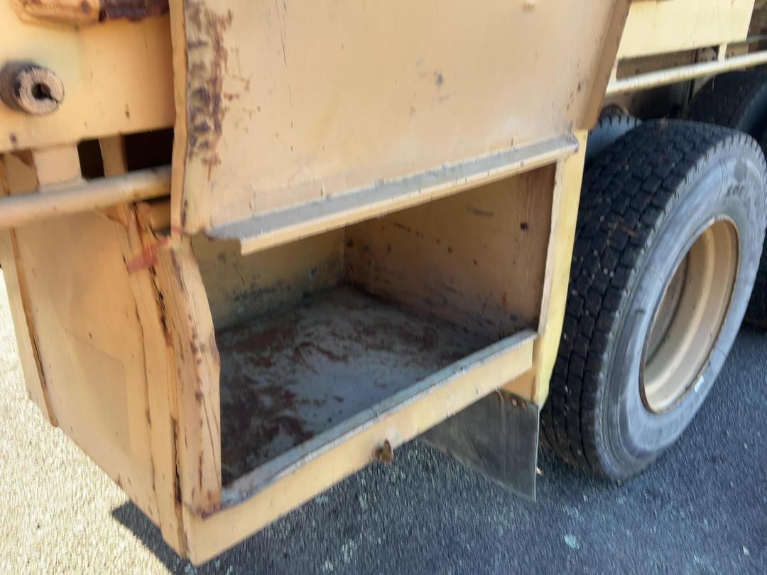 Photo '32' of Mercedes-Benz 2228 Flat Deck