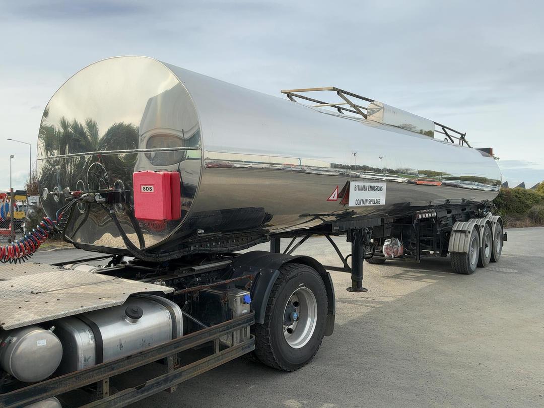 Photo '10' of Trailer RCAS TANKER Tanker Trailer Semi