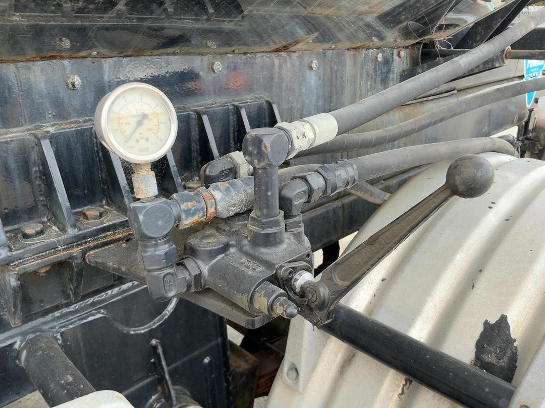 Photo '20' of Trailer RCAS TANKER Tanker Trailer Semi