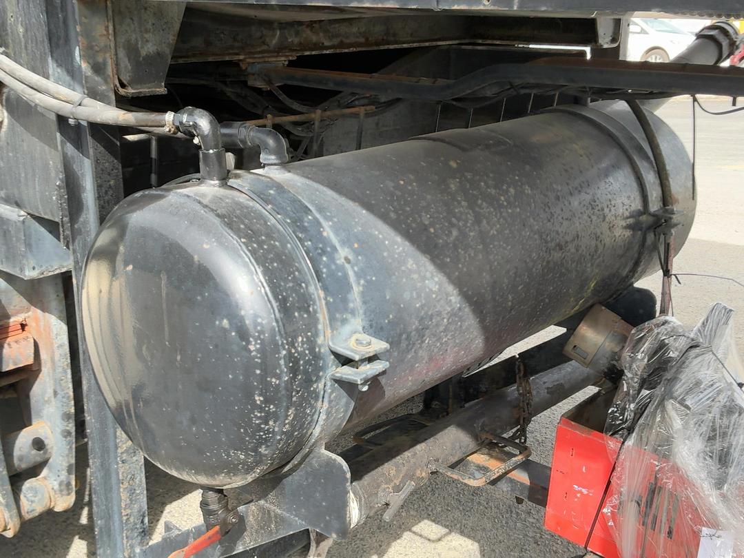 Photo '38' of Trailer RCAS TANKER Tanker Trailer Semi