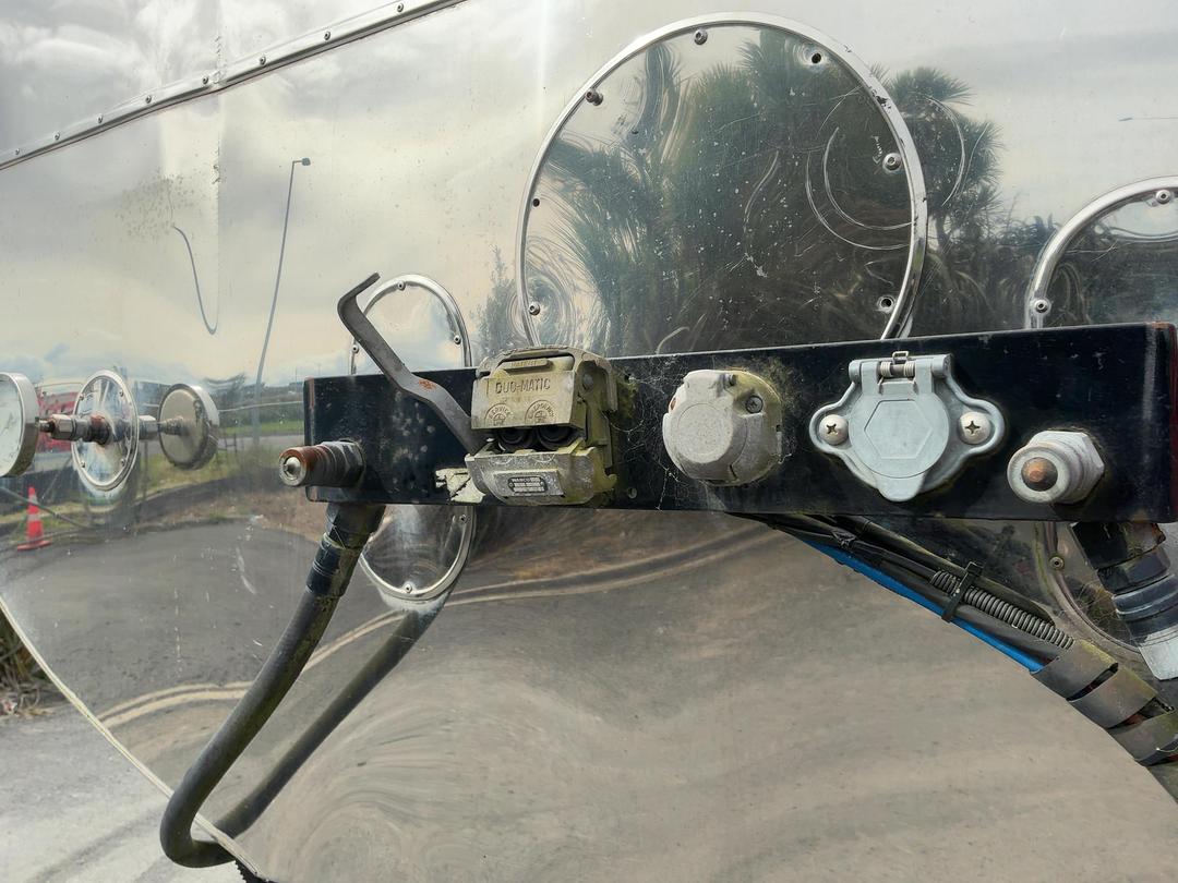 Photo '40' of Trailer RCAS TANKER Tanker Trailer Semi