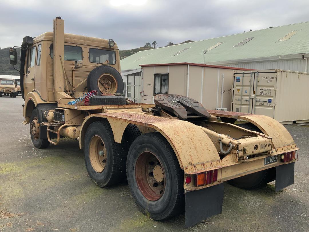 Photo '6' of Mercedes-Benz 2228 Tractor Unit