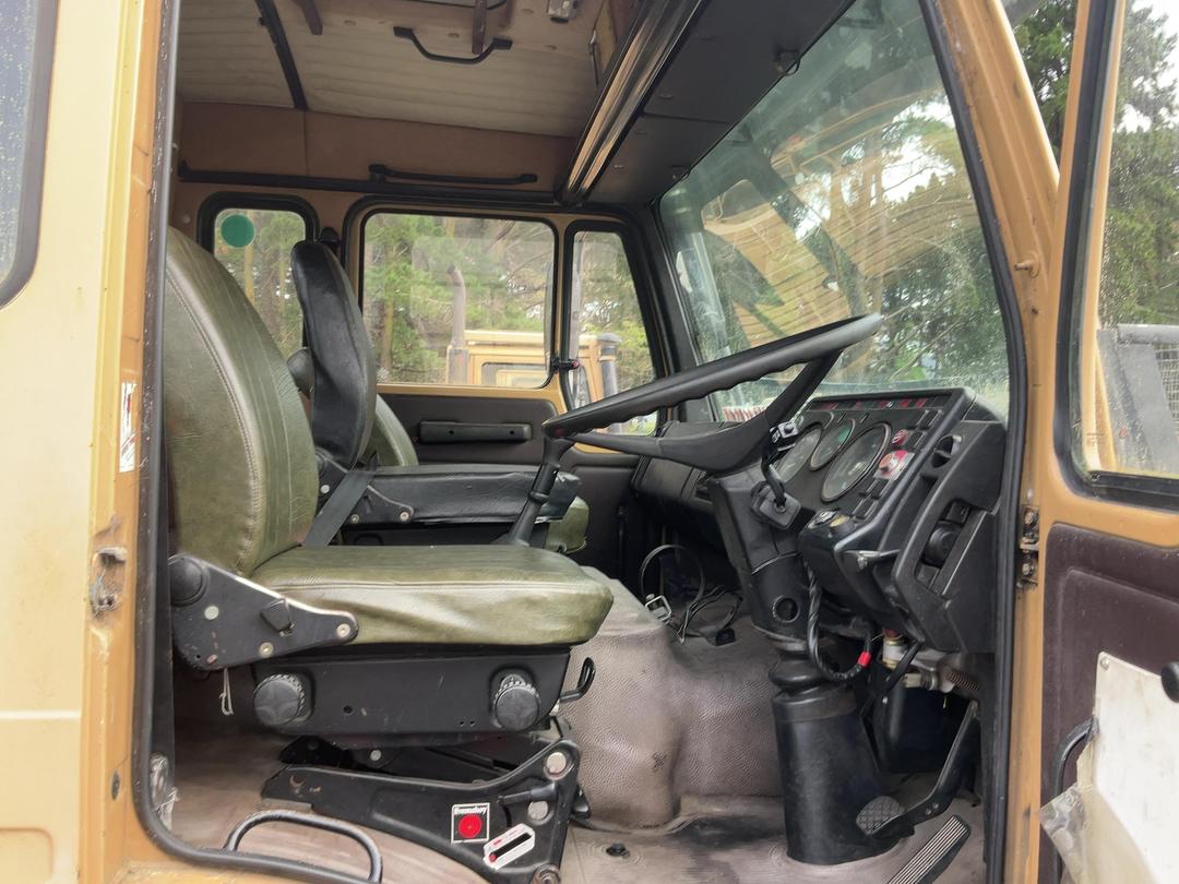 Photo '11' of Mercedes-Benz 2228 Tractor Unit
