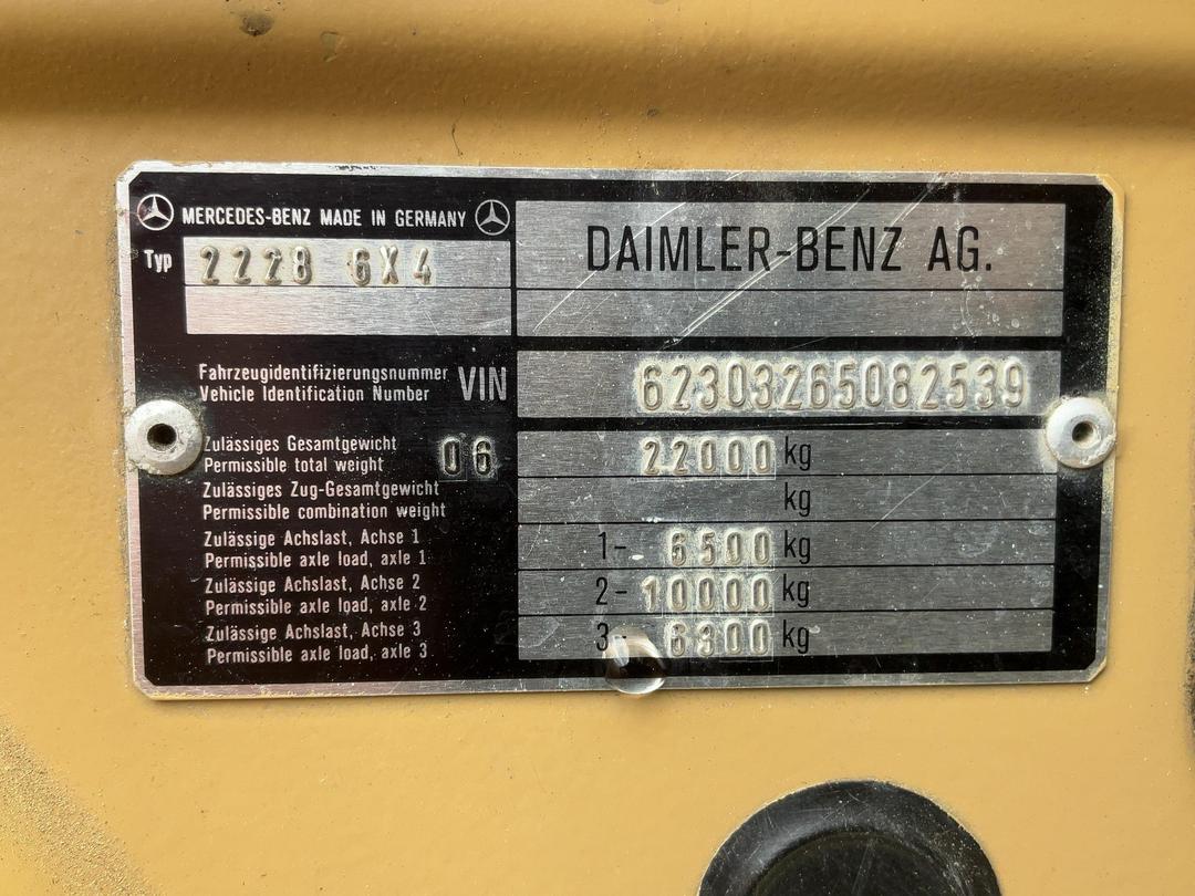 Photo '17' of Mercedes-Benz 2228 Tractor Unit