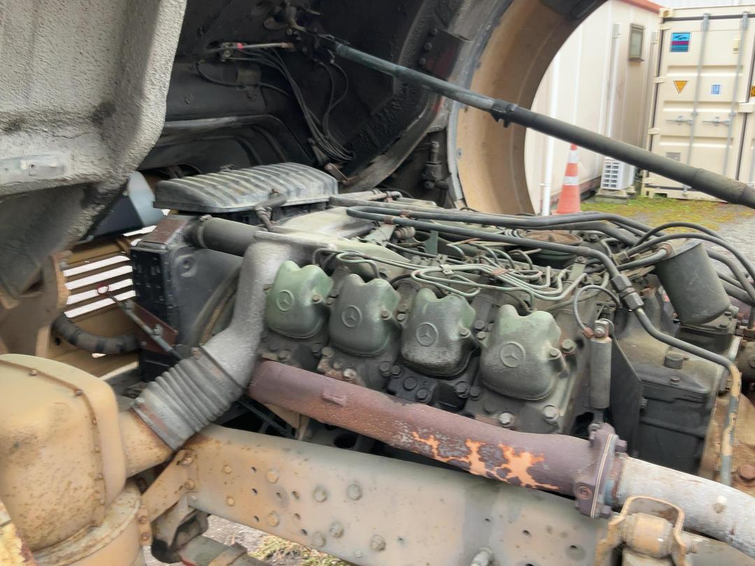 Photo '33' of Mercedes-Benz 2228 Tractor Unit