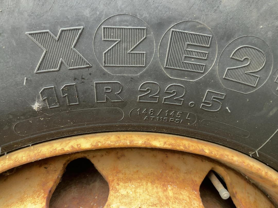 Photo '37' of Mercedes-Benz 2228 Tractor Unit