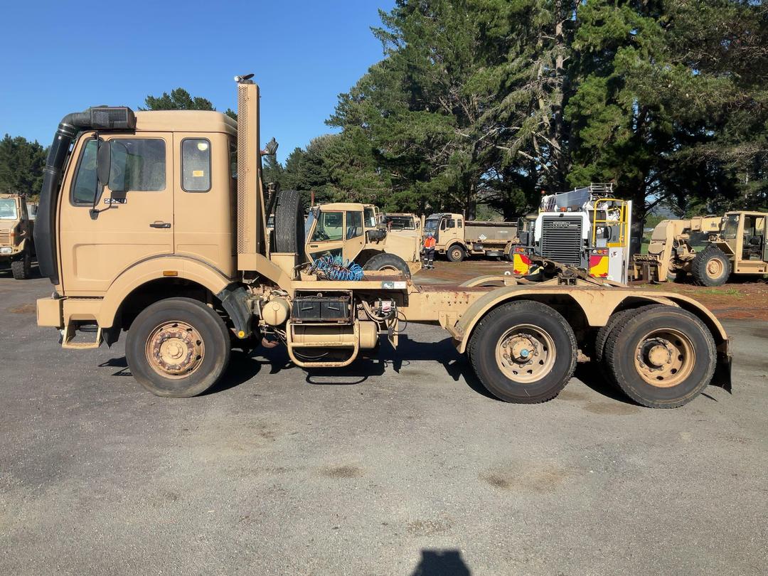 Photo '8' of Mercedes-Benz 2228 Tractor Unit