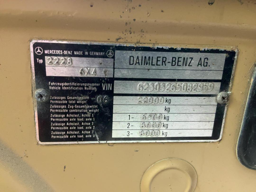 Photo '19' of Mercedes-Benz 222830 Tractor Unit