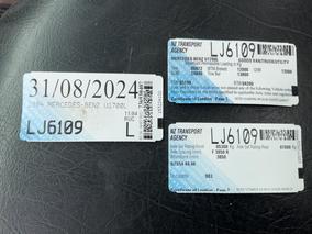 Photo '23' of Mercedes-Benz U1700L Flat Deck