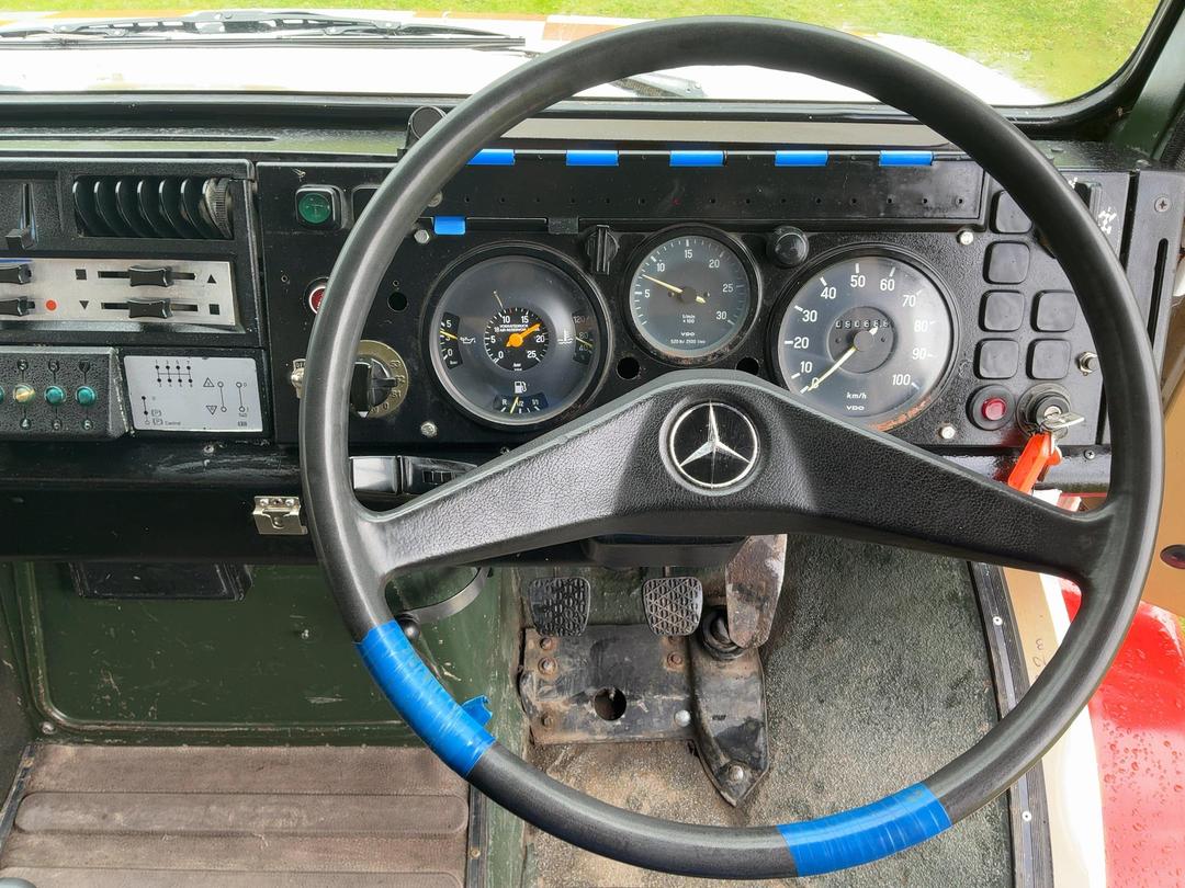 Photo '14' of Mercedes-Benz U1700L Other Truck