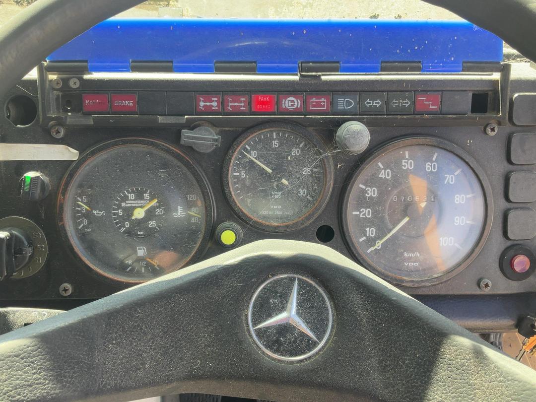Photo '16' of Mercedes-Benz U 13OOL Ambulance