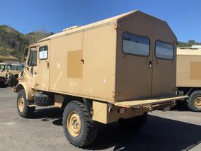 Photo '9' of Mercedes-Benz U1300L Ambulance