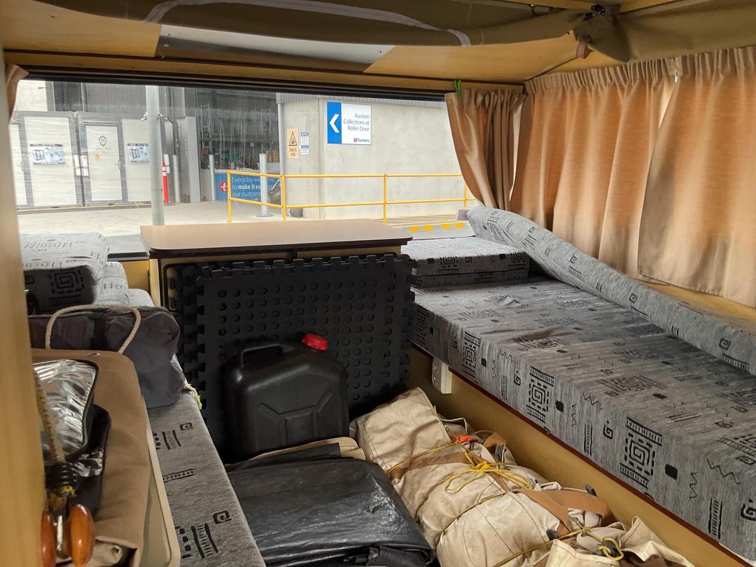 Photo '23' of CARAVAN CARAVAN Caravan - Single