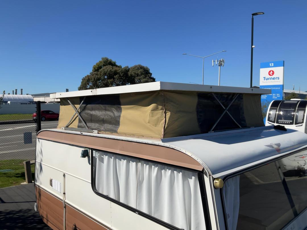 Photo '4' of CARAVAN CARAVAN Caravan - Single