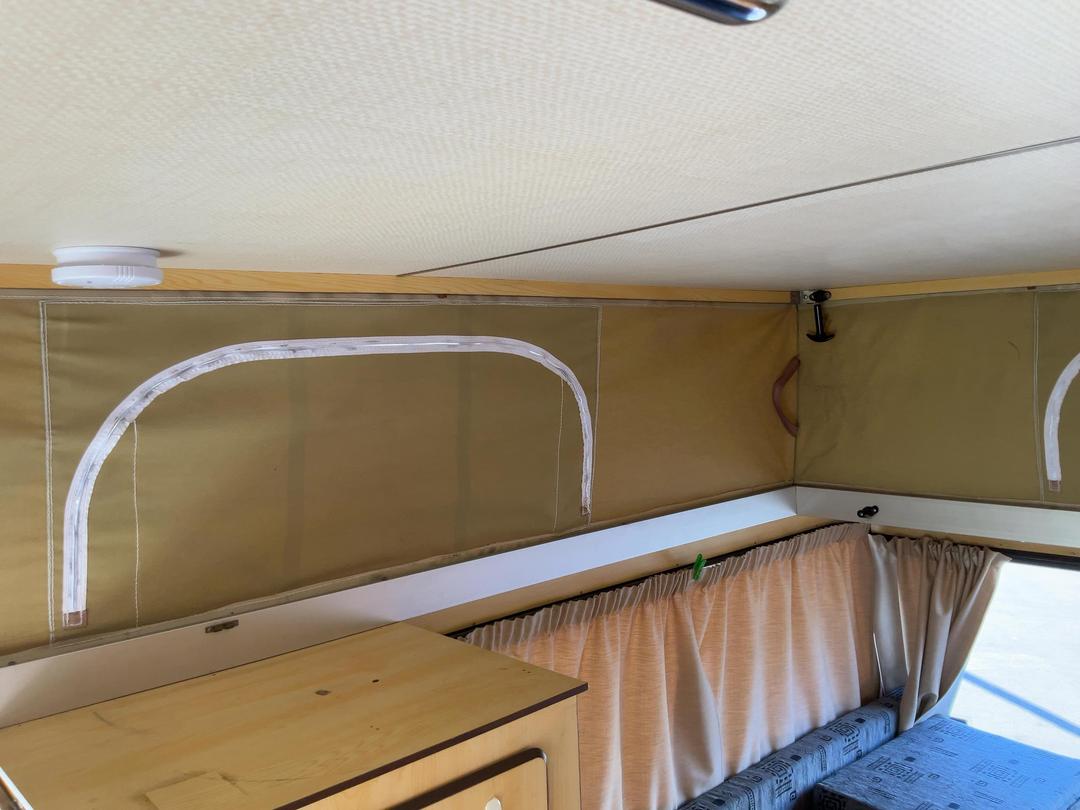 Photo '44' of CARAVAN CARAVAN Caravan - Single