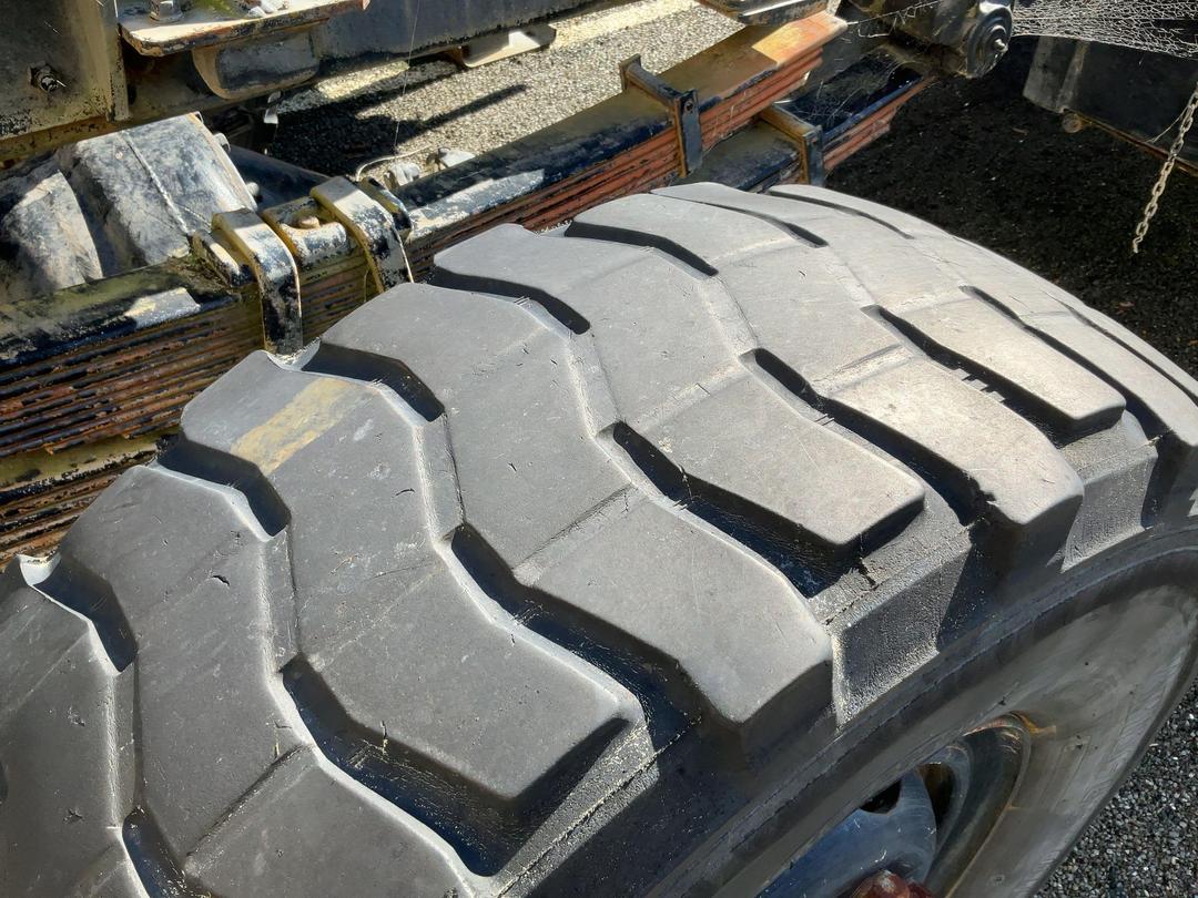 Photo '14' of Hino GT 1118 Cab Chassis