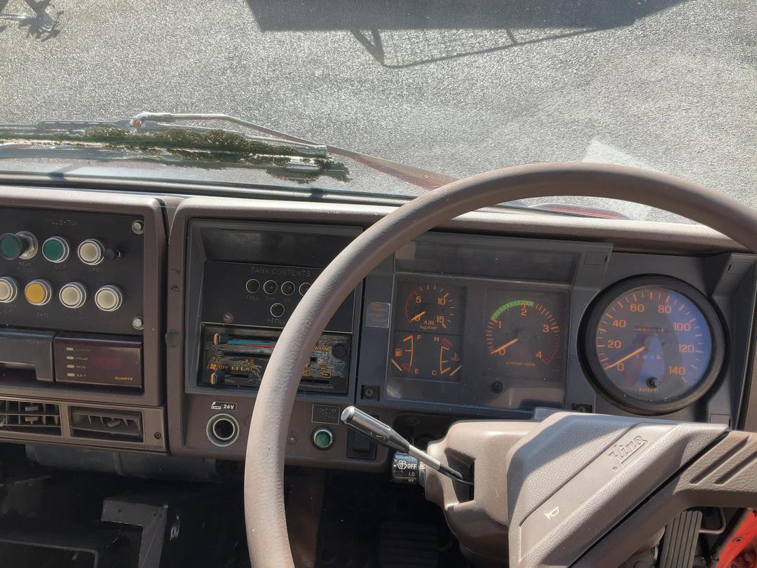 Photo '21' of Hino GT 1118 Cab Chassis