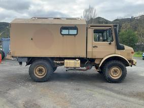 Photo '3' of Mercedes-Benz U1300L Ambulance