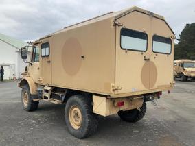 Photo '10' of Mercedes-Benz U1300L Ambulance