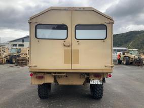 Photo '5' of Mercedes-Benz U1300L Ambulance