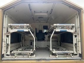 Photo '8' of Mercedes-Benz U1300L Ambulance