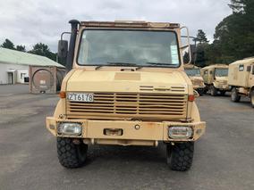 Photo '13' of Mercedes-Benz U1300L Ambulance
