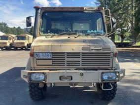 Photo '13' of Mercedes-Benz U1300L Ambulance