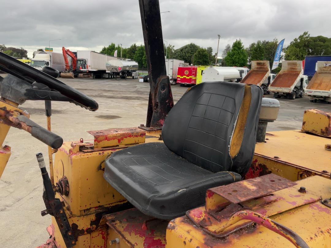 Photo '14' of Caterpillar 910F Wheel Loader