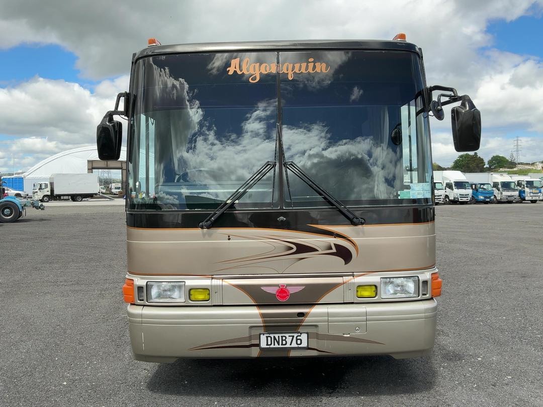 Photo '8' of Hino Blue Ribbon HU27 Motorhome Photo '8' of Hino Blue Ribbon HU27 Motorhome