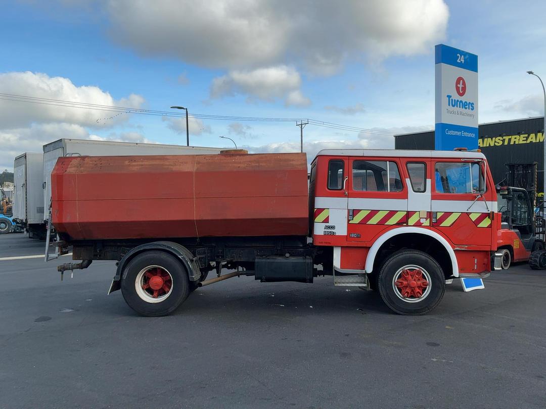 Photo '3' of INTERNATIONAL 1850D Austral Fire Appliance