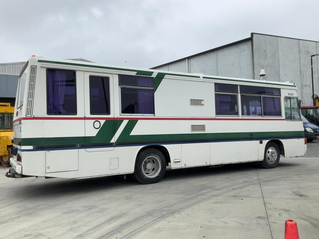 Photo '3' of Isuzu LR Motorhome Photo '3' of Isuzu LR Motorhome