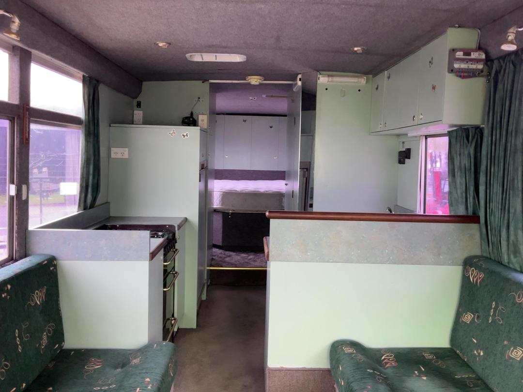 Photo '13' of Isuzu LR Motorhome Photo '13' of Isuzu LR Motorhome